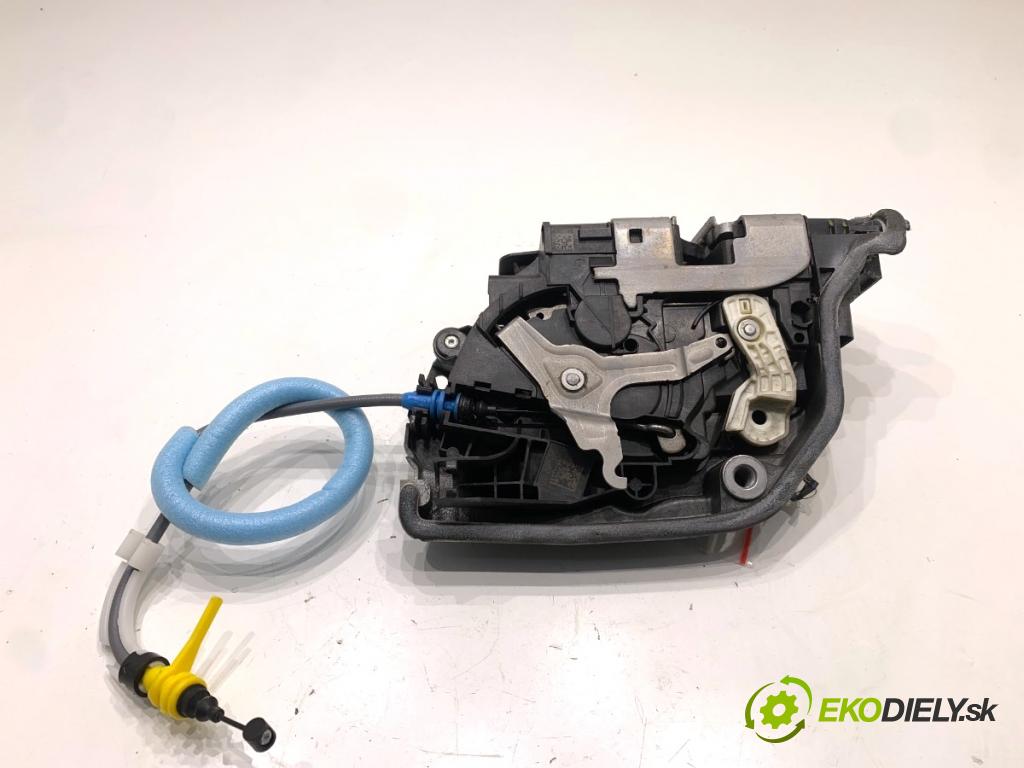 BMW G05 SUV 2020 195 kW xDrive 30 d 2993 zámok Dvere ľavy predný 9464887