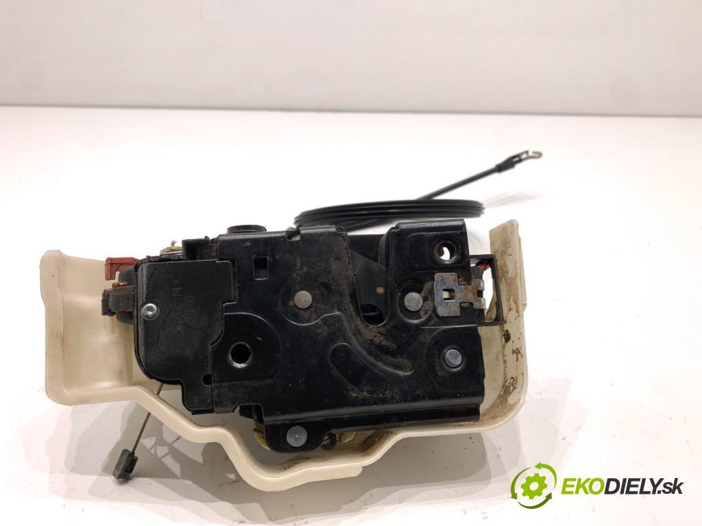 VW TOURAN nadwozie wielkoprzestrzenne (MPV) 2005 66 kW 1.9 TDI 1896 zámok Dvere ľavy zad 