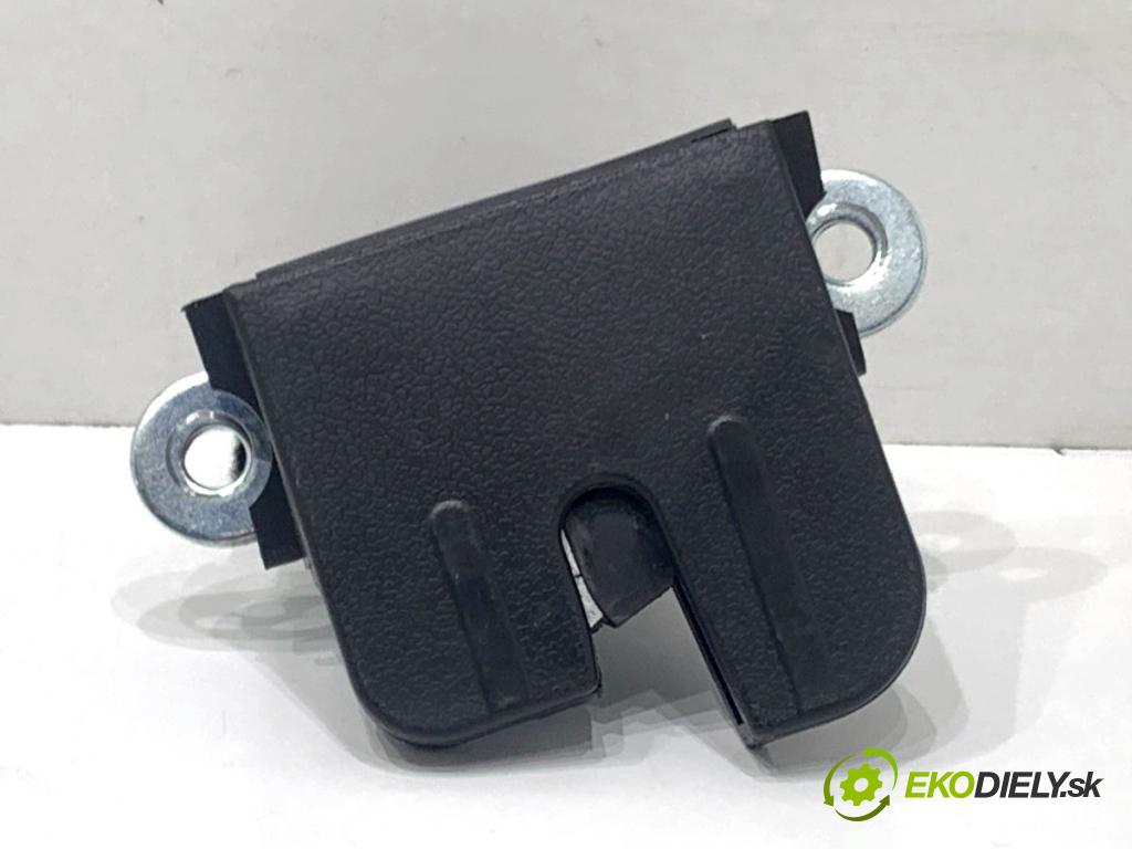 VW TOURAN nadwozie wielkoprzestrzenne (MPV) 2005 66 kW 1.9 TDI 1896 zámok dverí zad