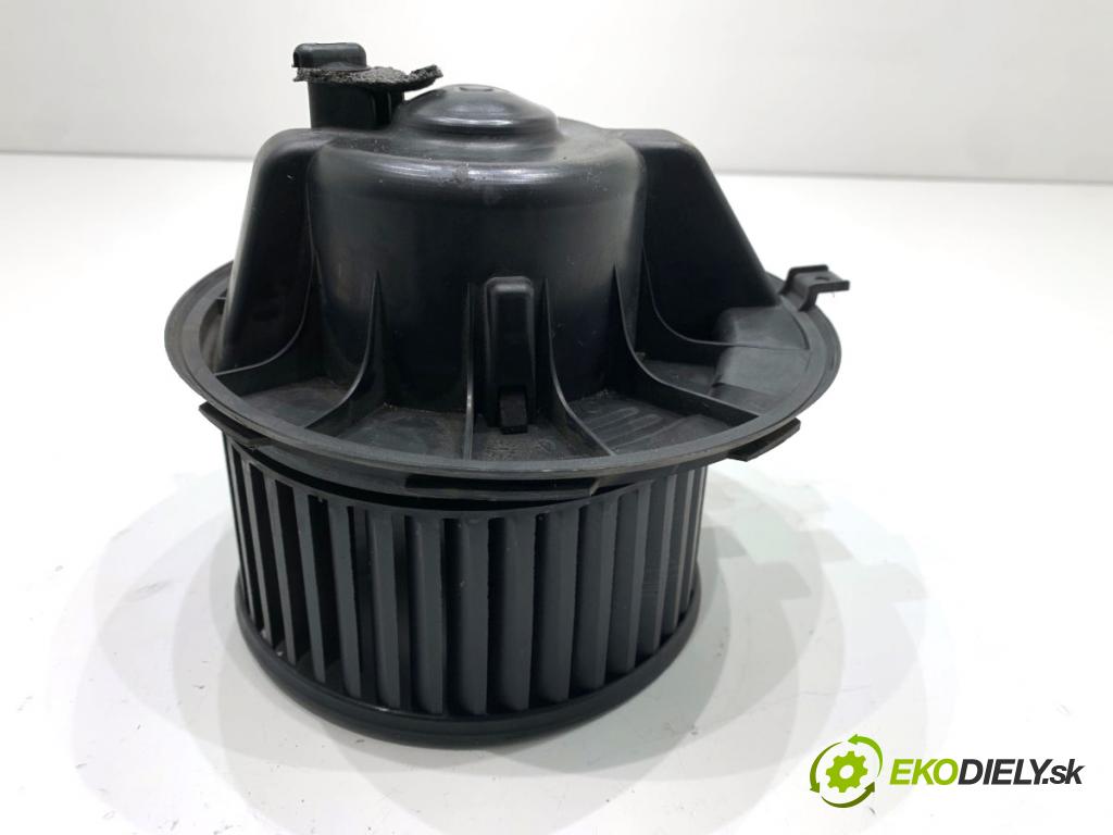 VW TOURAN nadwozie wielkoprzestrzenne (MPV) 2005 66 kW 1.9 TDI 1896 ventilátor kúrenia 1K1819015A