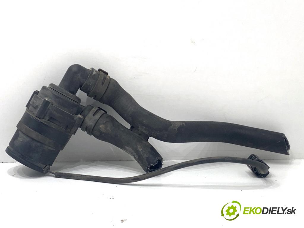 VW TOURAN nadwozie wielkoprzestrzenne (MPV) 2005 66 kW 1.9 TDI 1896 DALŠÍ: pumpa vody  (Vodní pumpa)