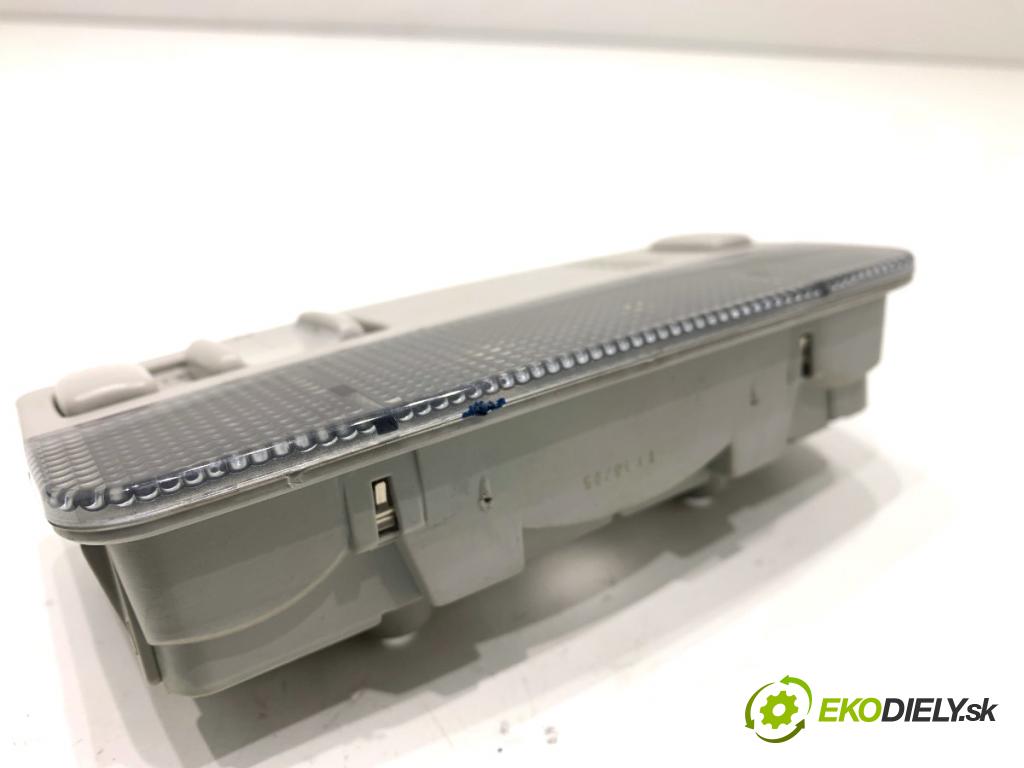 VW TOURAN nadwozie wielkoprzestrzenne (MPV) 2005 66 kW 1.9 TDI 1896 Svetlo stropné 3B0947105C