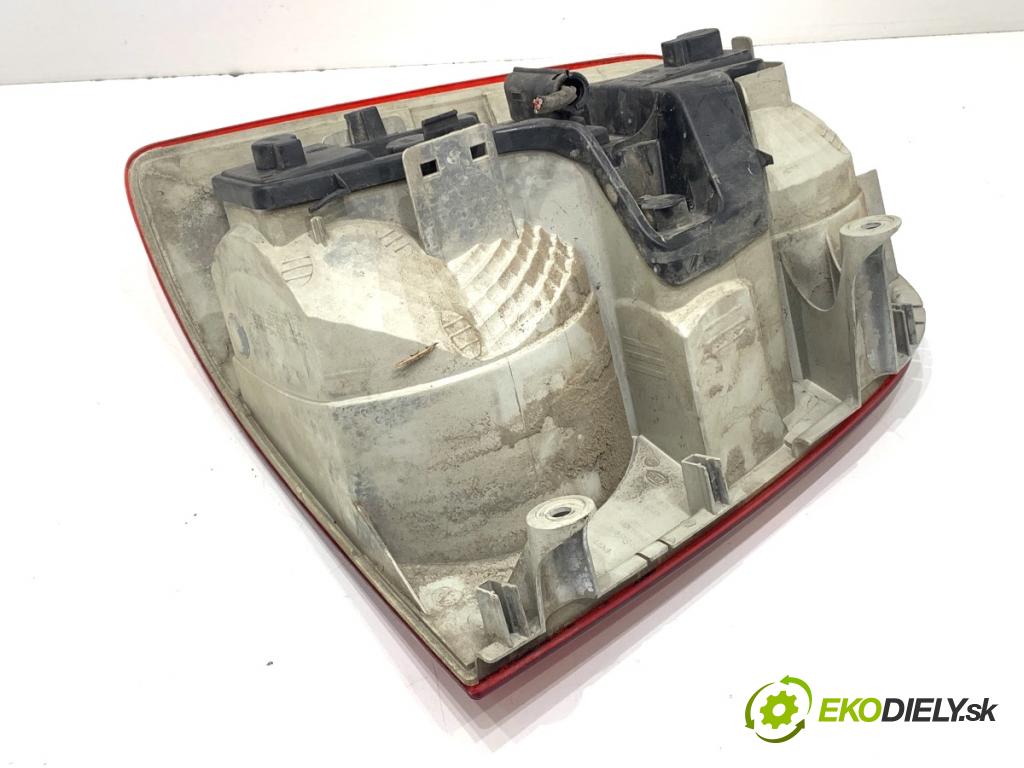 VW TOURAN nadwozie wielkoprzestrzenne (MPV) 2005 66 kW 1.9 TDI 1896 světlo pravý zadní část