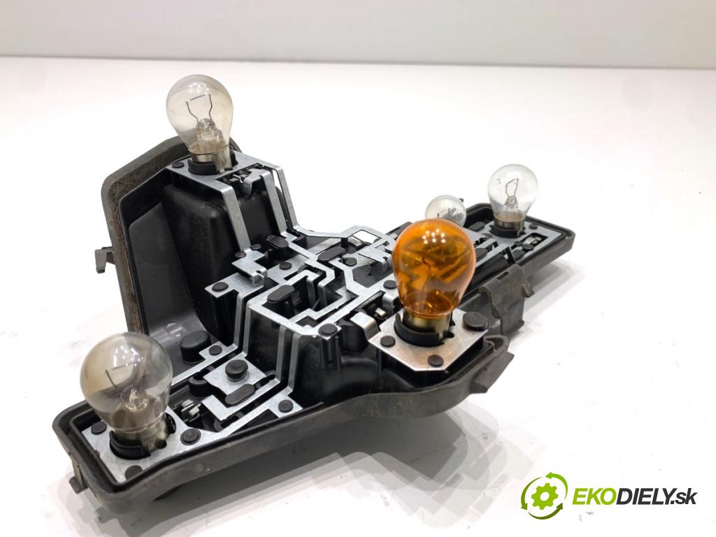 VW TOURAN nadwozie wielkoprzestrzenne (MPV) 2005 66 kW 1.9 TDI 1896 vložka svetla ľavy zad 1T0945257D