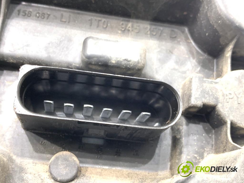 VW TOURAN nadwozie wielkoprzestrzenne (MPV) 2005 66 kW 1.9 TDI 1896 vložka svetla ľavy zad 1T0945257D