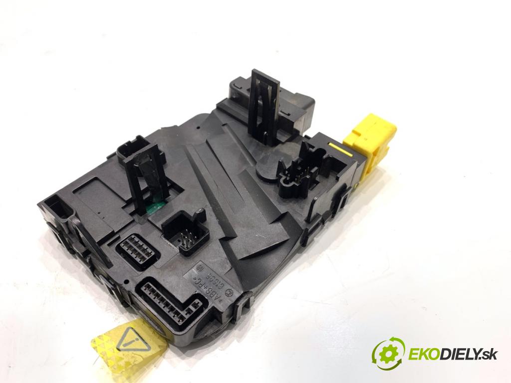 VW TOURAN nadwozie wielkoprzestrzenne (MPV) 2005 66 kW 1.9 TDI 1896 modul ÚHEL: otáčky 1K0953549F (Řídící jednotka ostatní)