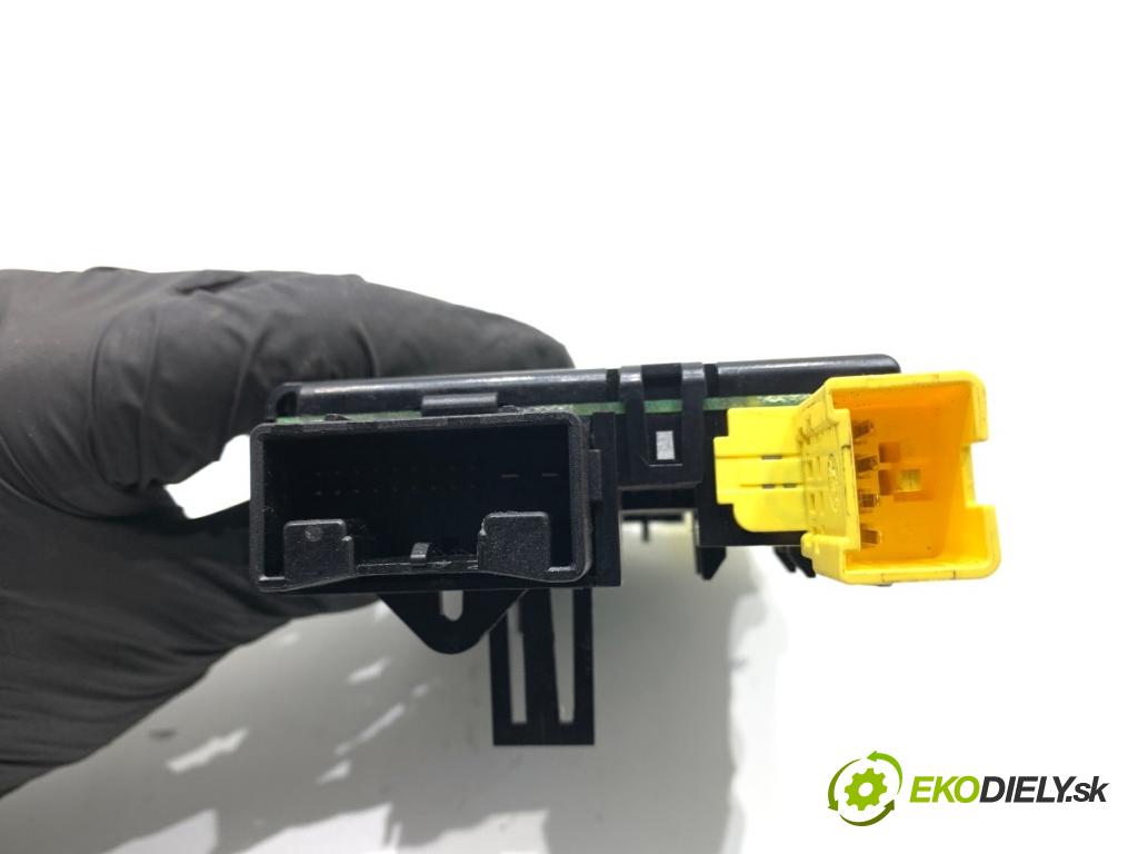 VW TOURAN nadwozie wielkoprzestrzenne (MPV) 2005 66 kW 1.9 TDI 1896 modul ÚHEL: otáčky 1K0953549F (Řídící jednotka ostatní)