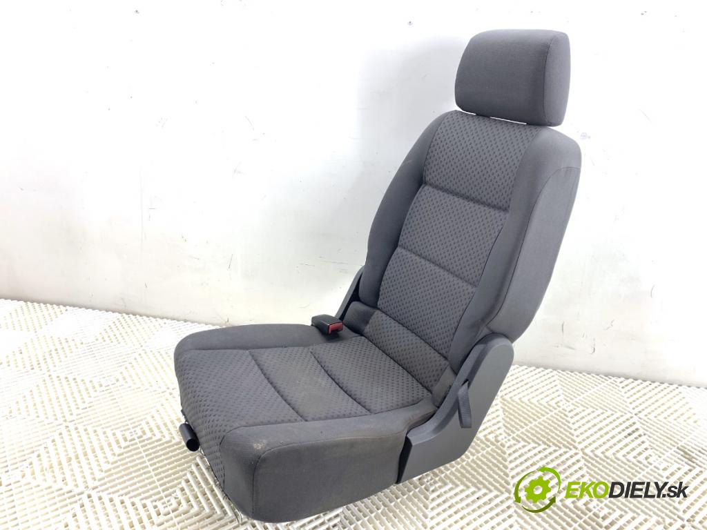 VW TOURAN nadwozie wielkoprzestrzenne (MPV) 2005 66 kW 1.9 TDI 1896 Sedadlo zad