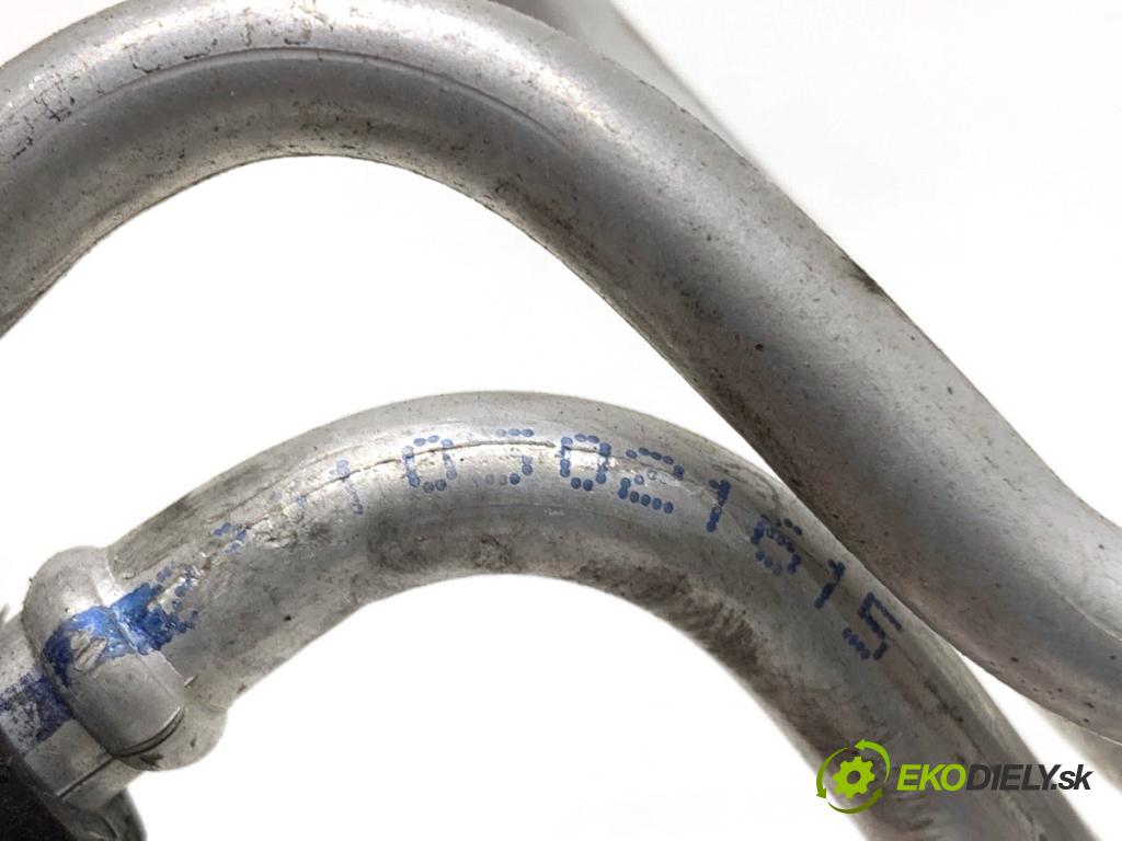 VW TOURAN nadwozie wielkoprzestrzenne (MPV) 2005 66 kW 1.9 TDI 1896 Rúrka PALIVO: