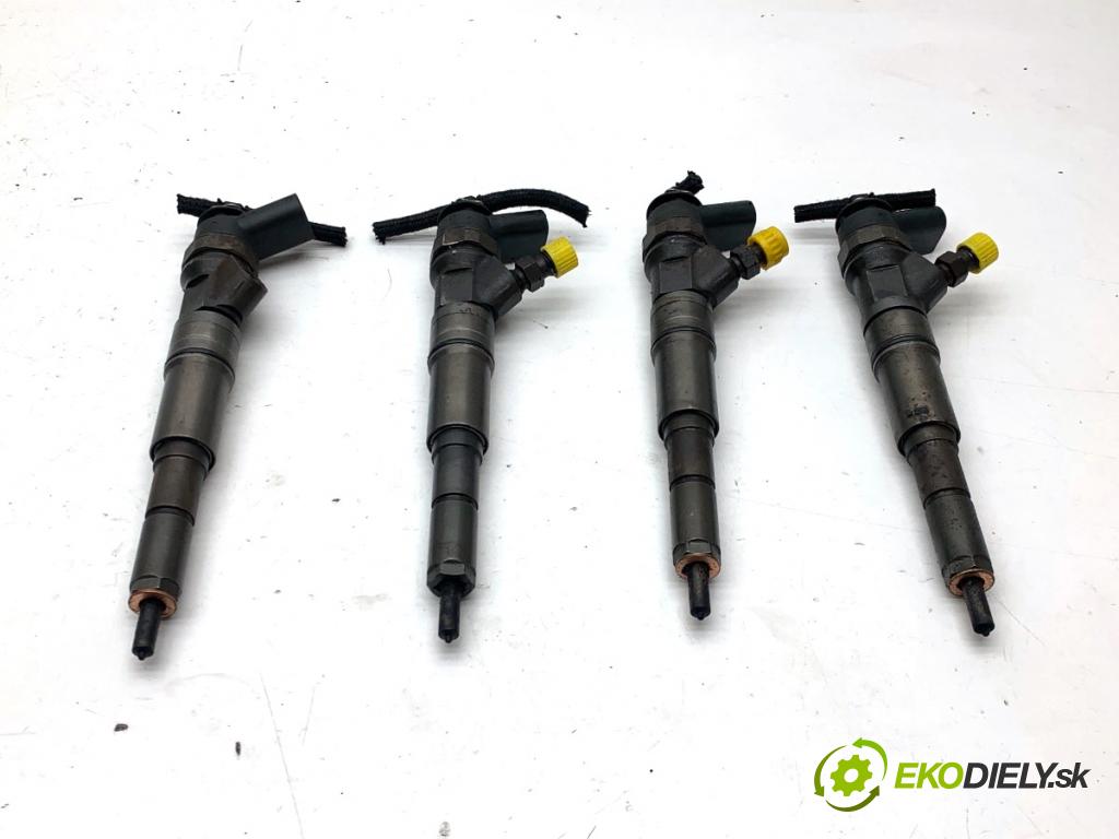 BMW E61 Kombi 2006 110 kW 520 d 1995 vstřikovací ventily 7793836