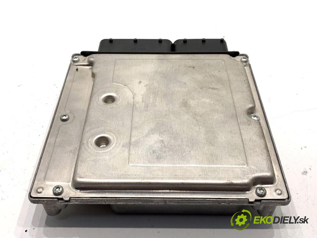 BMW E61 Kombi 2006 110 kW 520 d 1995 řídící jednotka motora 7803373 (Řídicí jednotka)