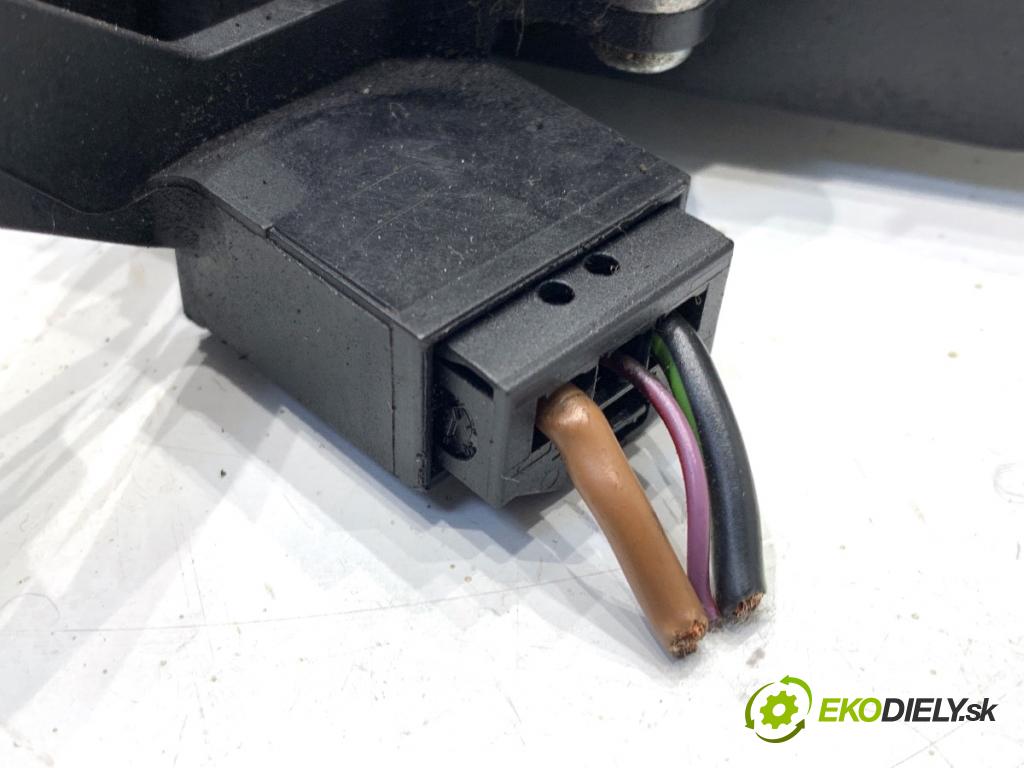 BMW E61 Kombi 2006 110 kW 520 d 1995 Motor stieračov zad 4423669