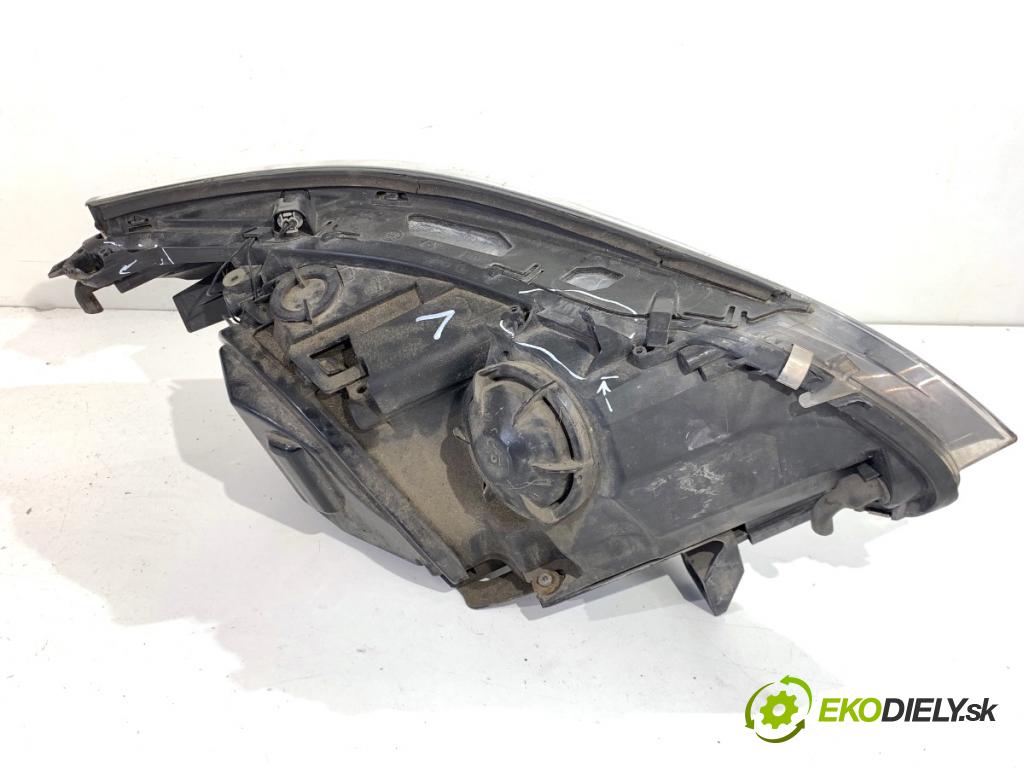 BMW E61 Kombi 2006 110 kW 520 d 1995 Svetlomet ľavy predný XENON