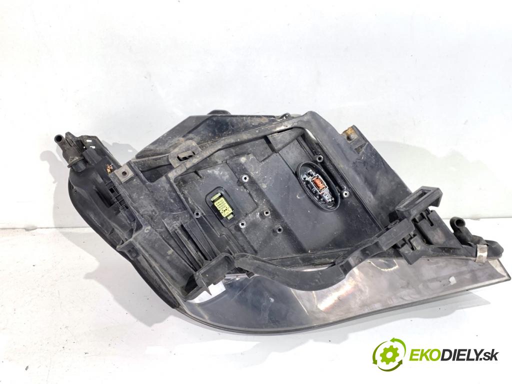 BMW E61 Kombi 2006 110 kW 520 d 1995 Svetlomet ľavy predný XENON