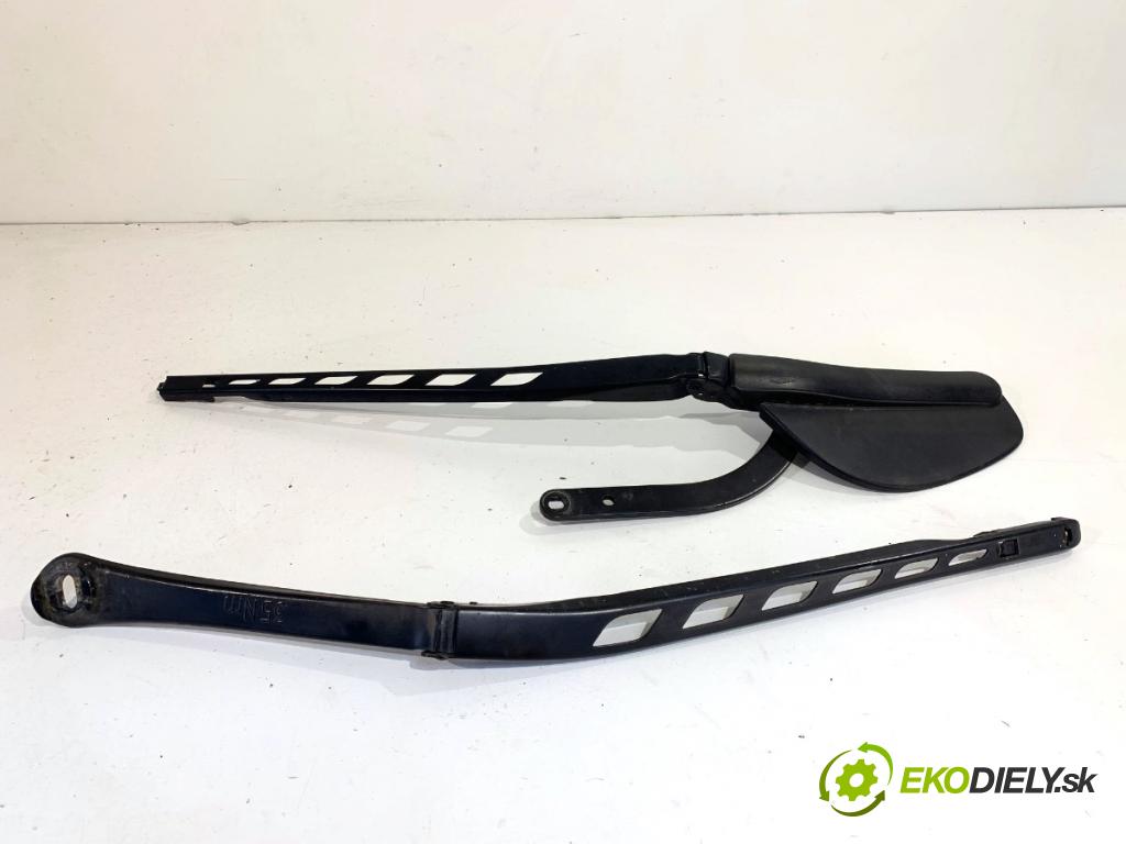 BMW E61 Kombi 2006 110 kW 520 d 1995 Rameno stierače predný 7035103