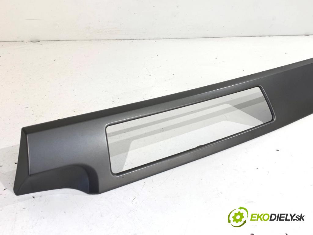 BMW E61 Kombi 2006 110 kW 520 d 1995 lišty kryt 7129233 7079442 (Lišta)