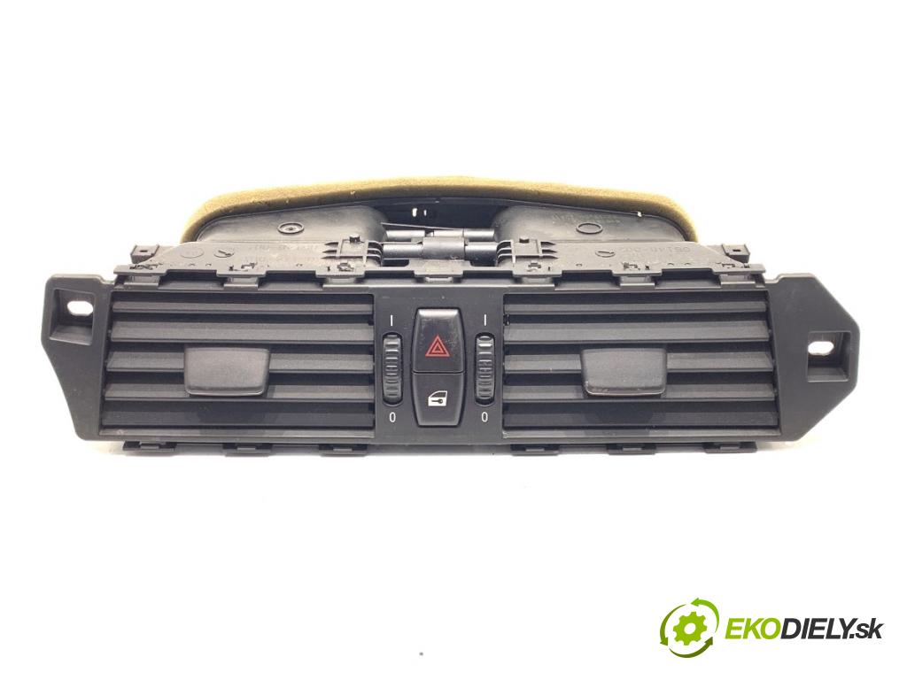 BMW E61 Kombi 2006 110 kW 520 d 1995 mří topení přední část střední 6910734