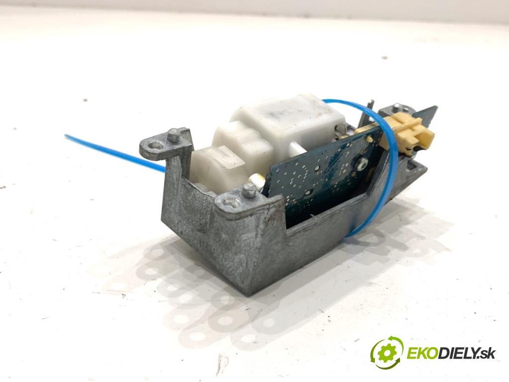 BMW E61 Kombi 2006 110 kW 520 d 1995 blokáda volantu 6774623 (Řízení ostatní)