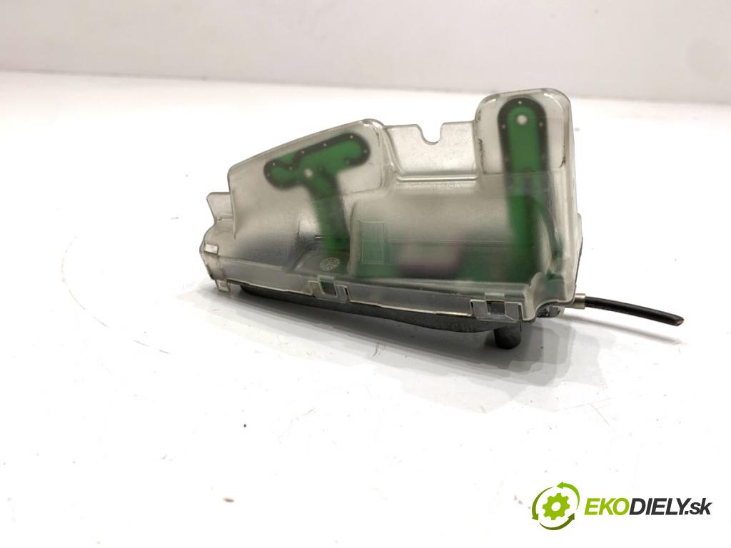 BMW E61 Kombi 2006 110 kW 520 d 1995 ANTENA 6957344