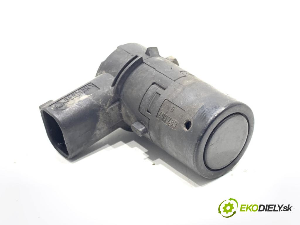 BMW E61 Kombi 2006 110 kW 520 d 1995 snímač PDC 6989105