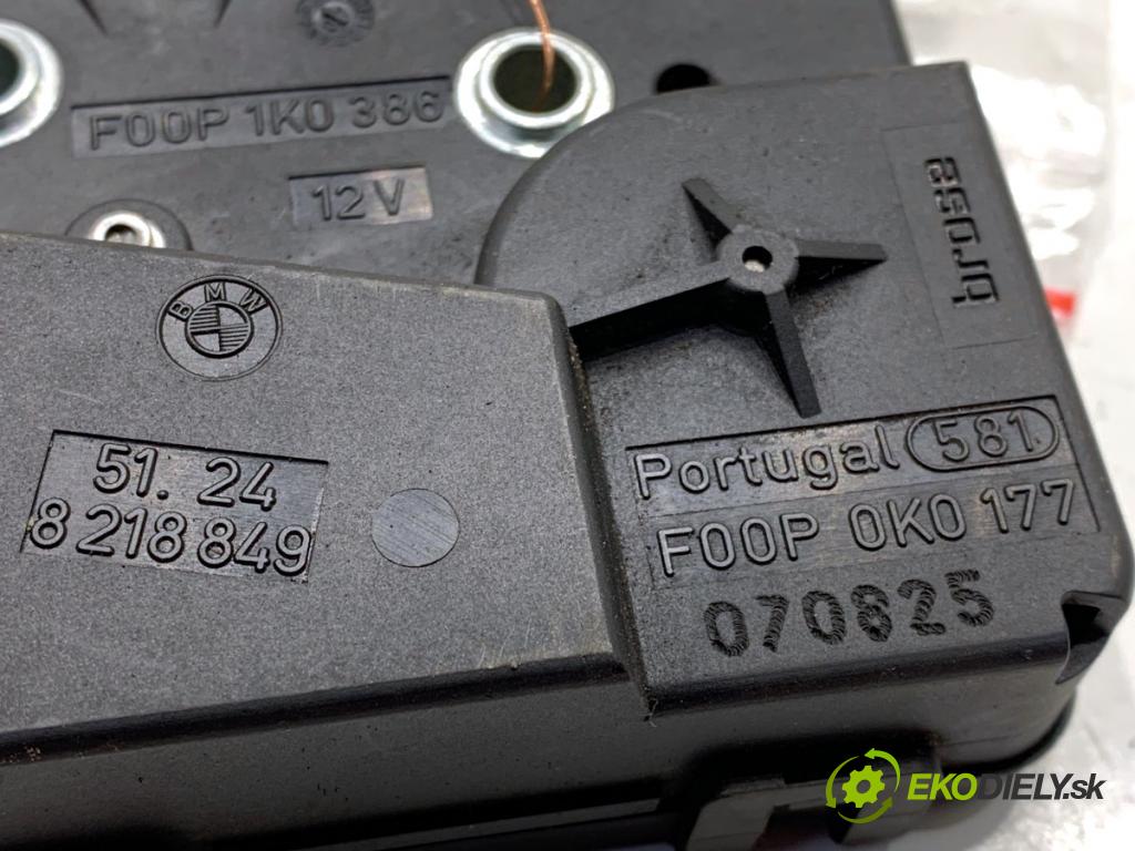 BMW E61 Kombi 2006 110 kW 520 d 1995 zámok dveří zadní část okna 8218849