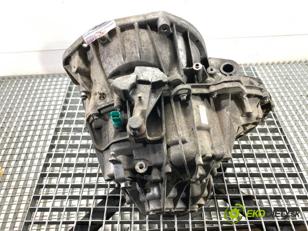 RENAULT MASTER III Skrzynia 2021 120 kW 2.3 dCi 165 FWD (FV0P, FV0U, FV11, FV12) 2298 převodovka CMPF6 (Převodovka)