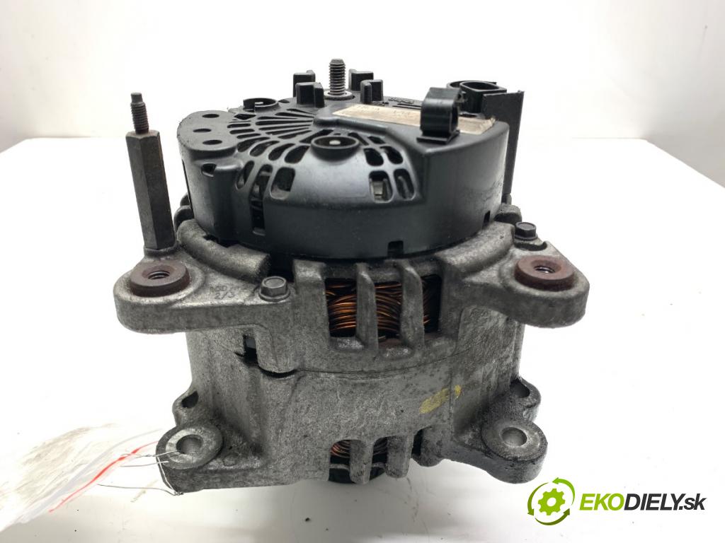 VW TRANSPORTER T5 Autobus 2015 103 kW 2.0 TDI 1968 Alternátor 03L903023Q (Alternátor)