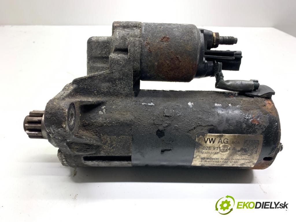 VW TRANSPORTER T5 Autobus 2015 103 kW 2.0 TDI 1968 Štartér 02E911024A (Štartér)