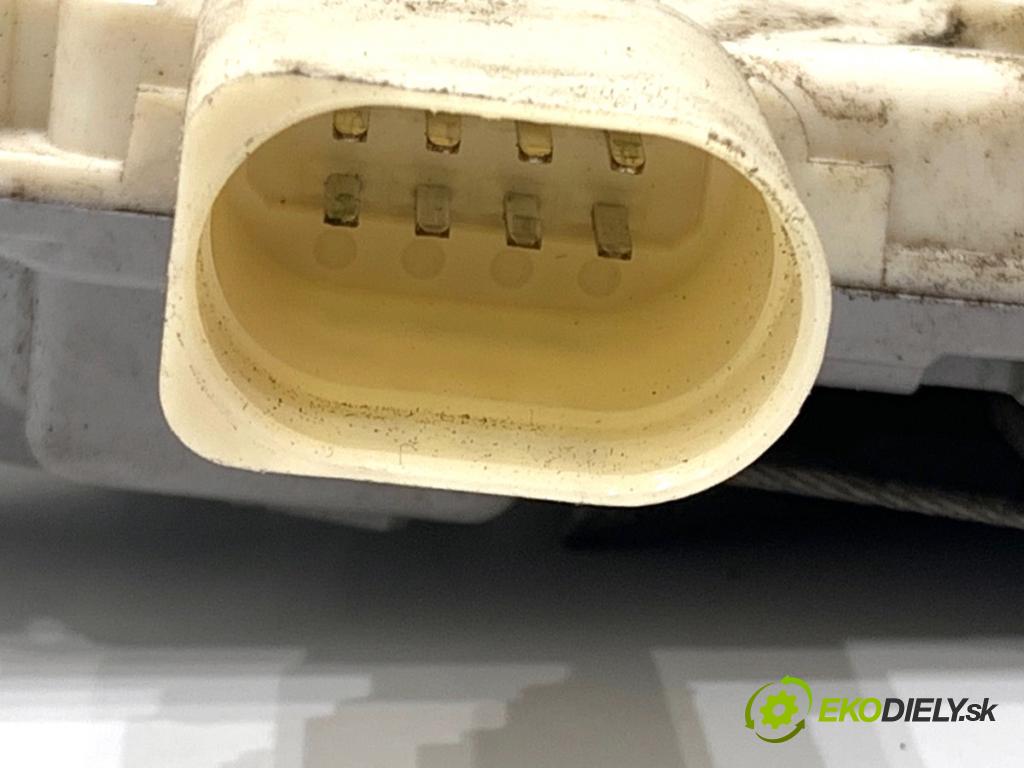 AUDI A3 8P liftback 2005 147 kW 2.0 TFSI quattro 1984 zámok Dvere ľavy zad 4F1837015