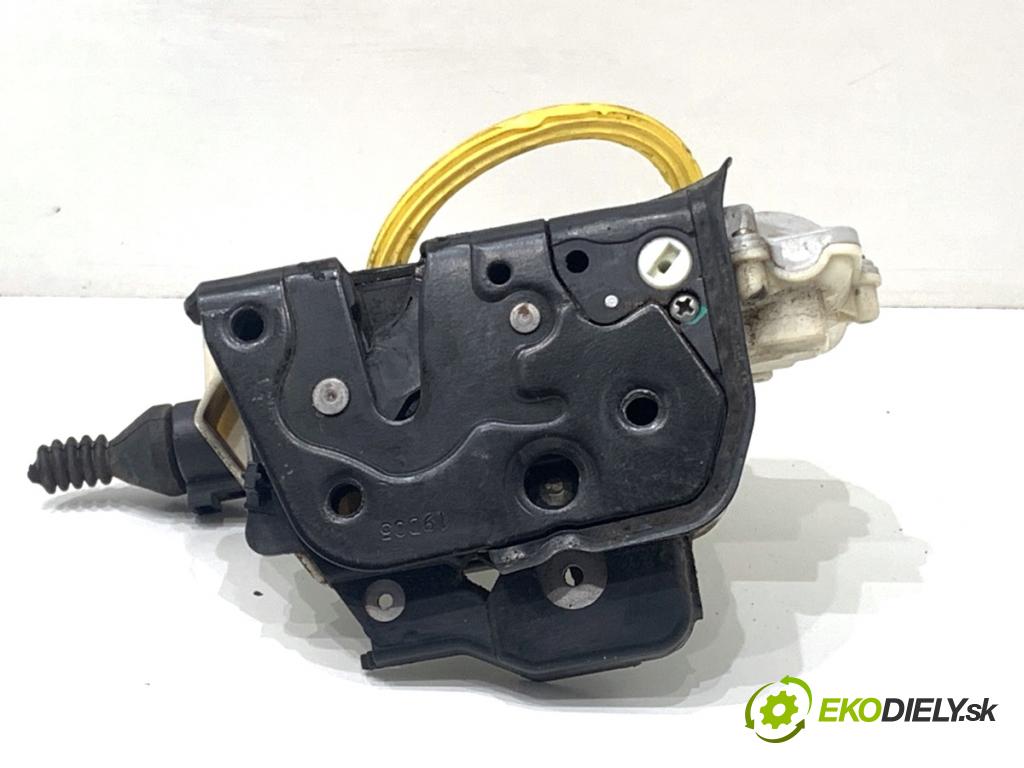 AUDI A3 8P liftback 2005 147 kW 2.0 TFSI quattro 1984 zámok dveře pravý přední část 4F1837016