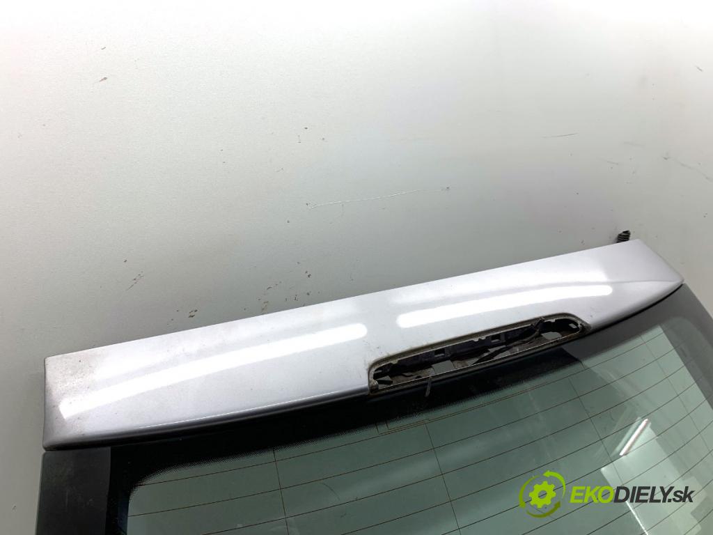 AUDI A3 8P liftback 2005 147 kW 2.0 TFSI 1984 kapota zad