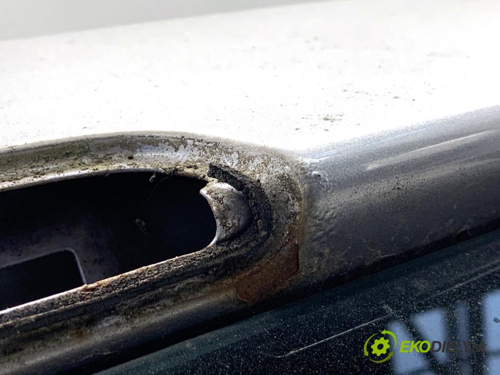 AUDI A3 8P liftback 2005 147 kW 2.0 TFSI 1984 kapota zad