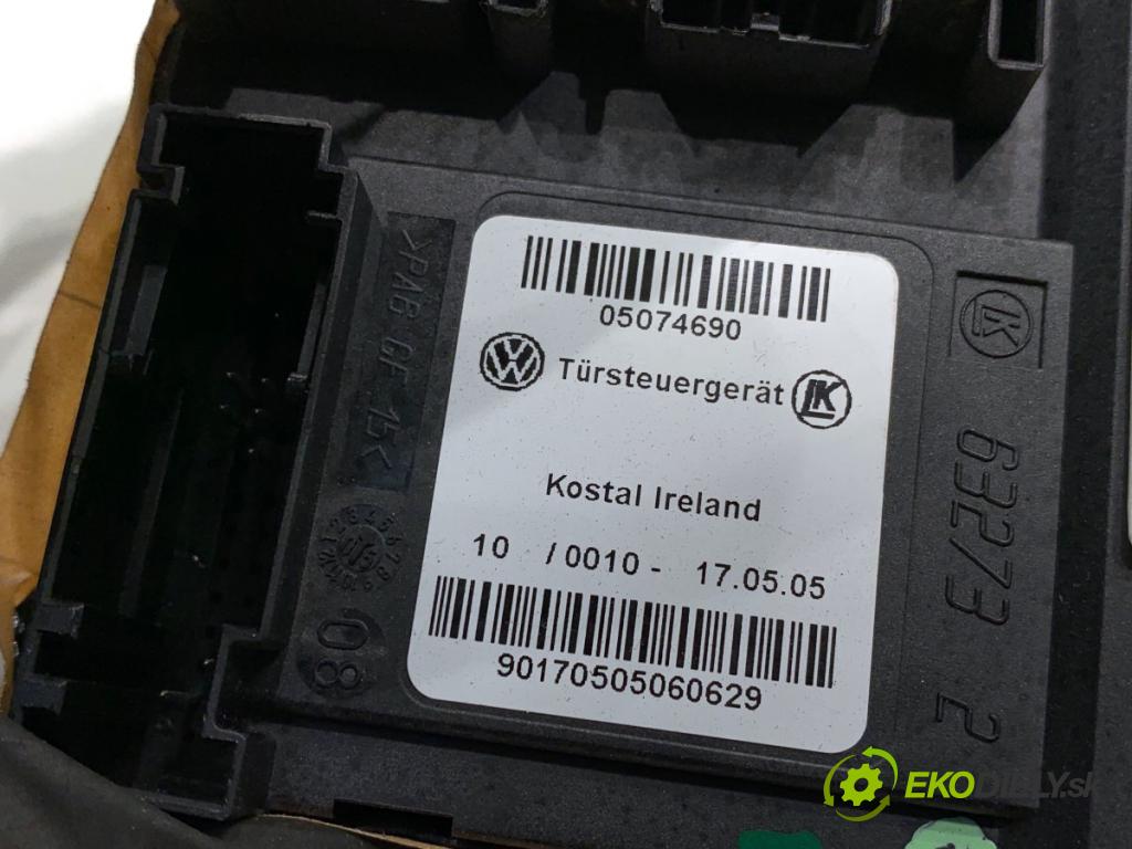 AUDI A3 8P liftback 2005 147 kW 2.0 TFSI quattro 1984 Motor sťahovania okna ľavy zad 8P4959801B