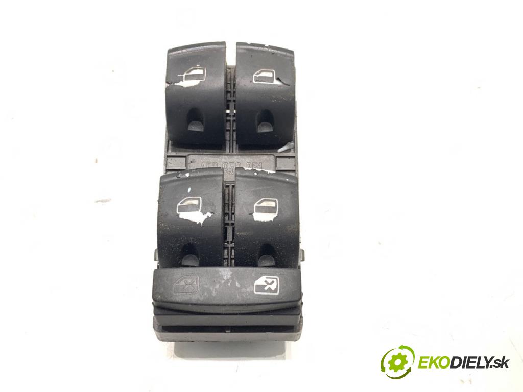 AUDI A3 8P liftback 2005 147 kW 2.0 TFSI quattro 1984 přepínač oken  (Páčky pod volantem)