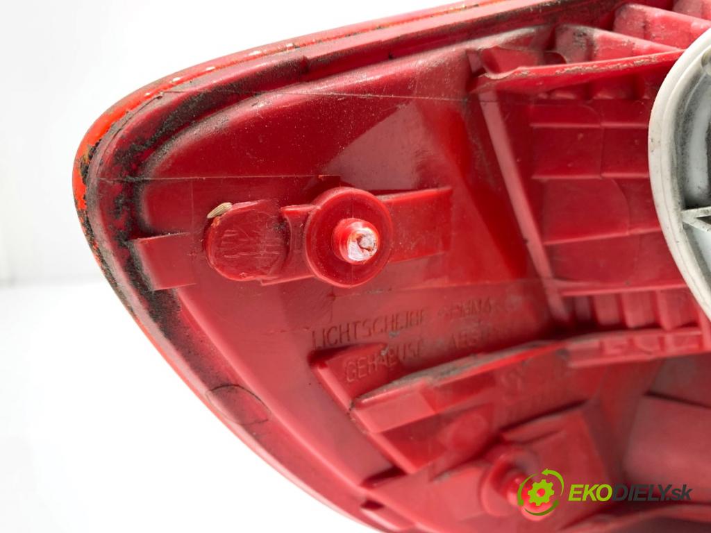 AUDI A3 8P liftback 2005 147 kW 2.0 TFSI quattro 1984 Svetlo pravy zad 8P4945096