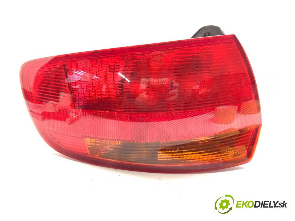 AUDI A3 8P liftback 2005 147 kW 2.0 TFSI quattro 1984 Svetlo ľavy zad 8P4945095