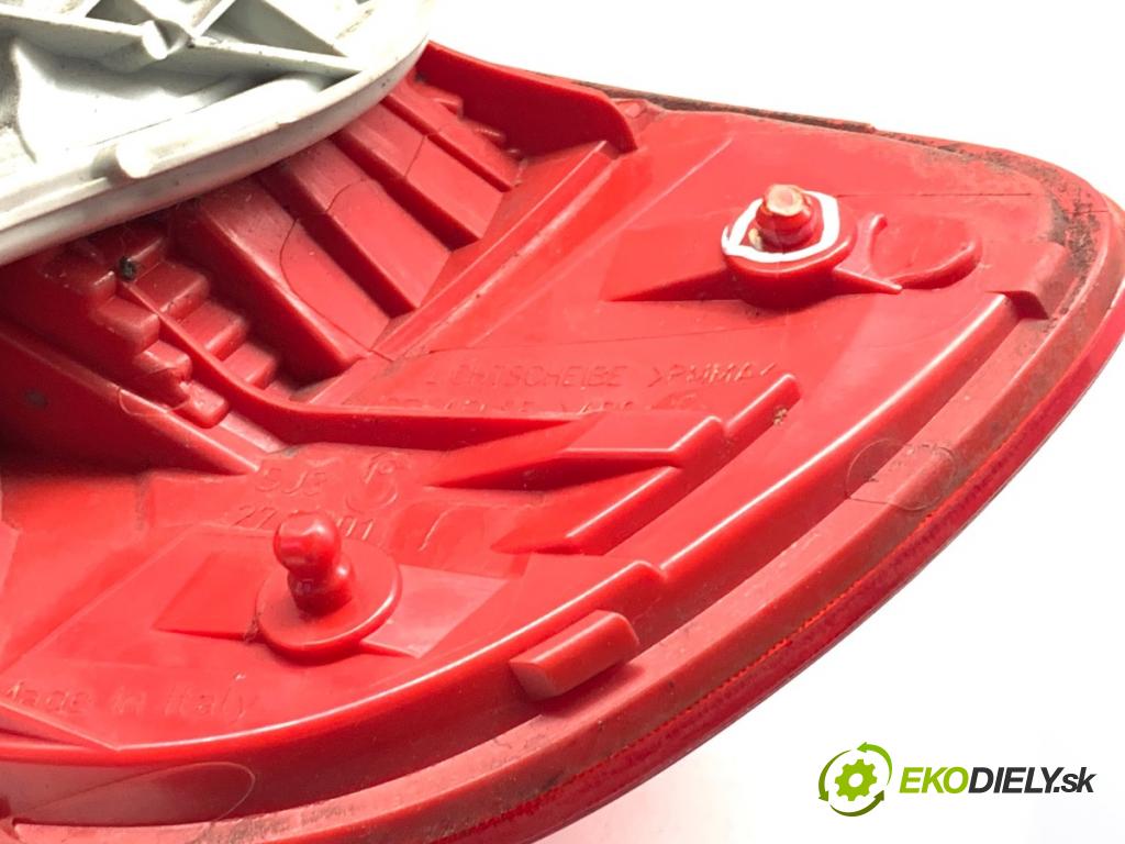 AUDI A3 8P liftback 2005 147 kW 2.0 TFSI quattro 1984 Svetlo ľavy zad 8P4945095