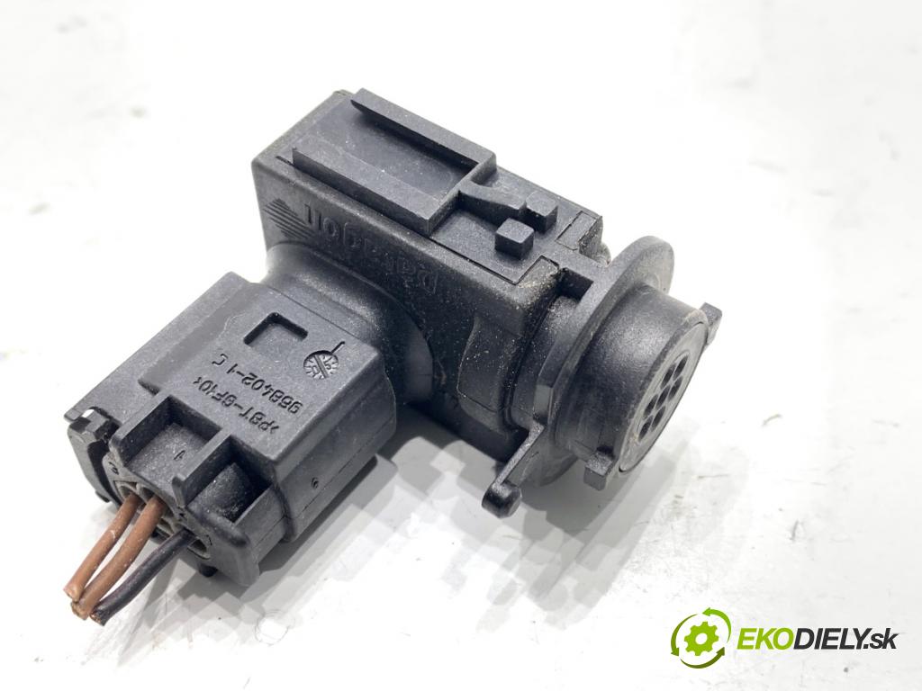 AUDI A3 8P liftback 2005 147 kW 2.0 TFSI quattro 1984 Snímač kvality vzduchu 4B0907659A