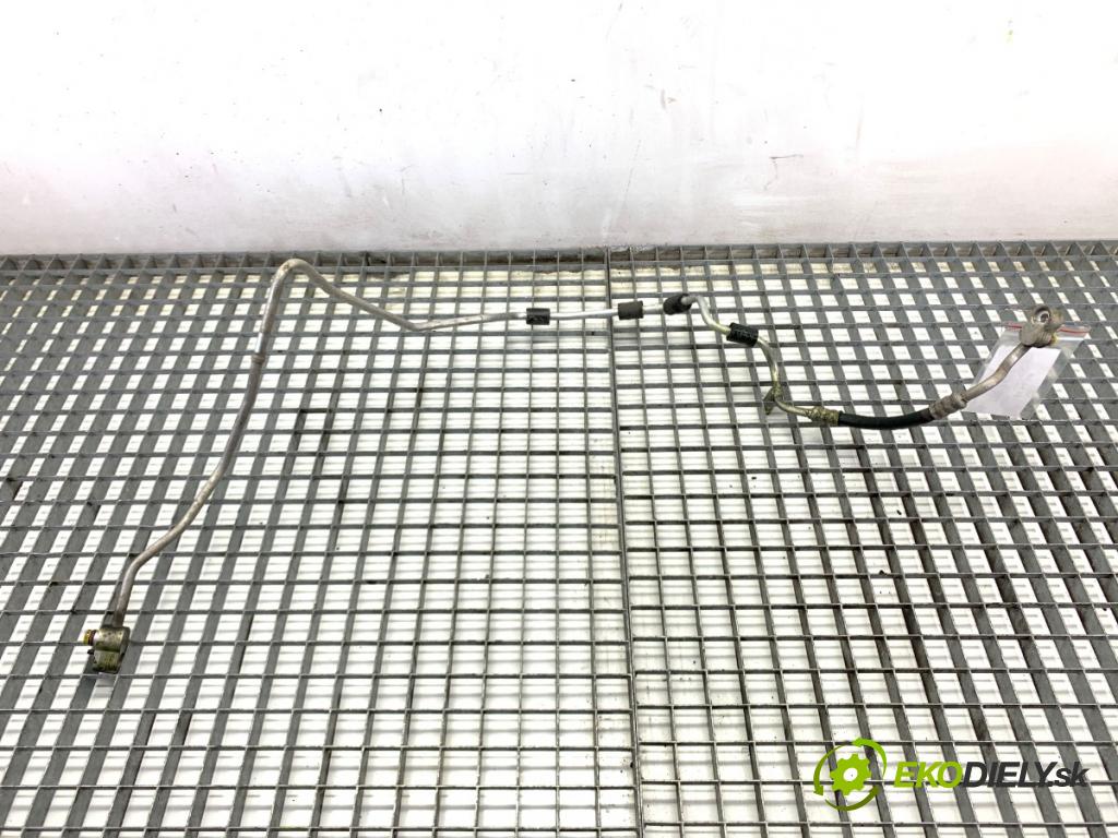 AUDI A3 8P liftback 2005 147 kW 2.0 TFSI quattro 1984 rúrka klimatizácie 1K0820741AH (Rúrka klimatizácie)