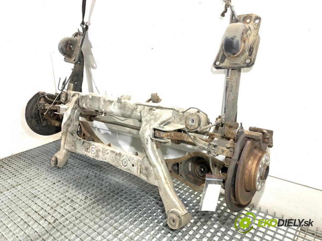 AUDI A3 8P liftback 2005 147 kW 2.0 TFSI quattro 1984 Výstuha zad 1K0505235M