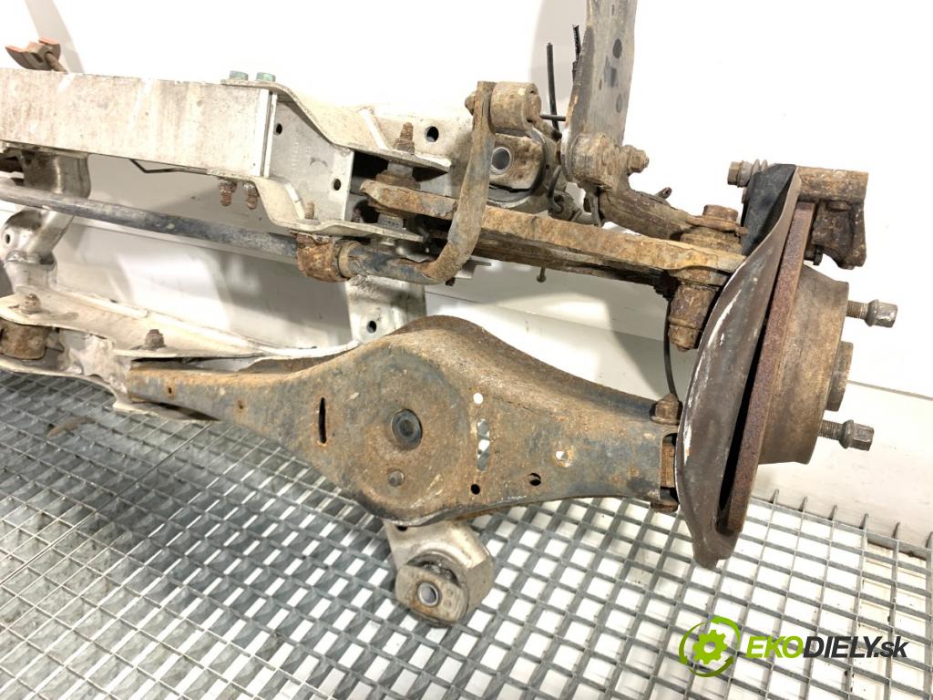 AUDI A3 8P liftback 2005 147 kW 2.0 TFSI quattro 1984 Výstuha zad 1K0505235M