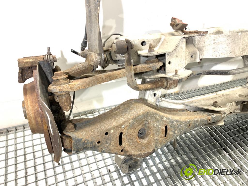 AUDI A3 8P liftback 2005 147 kW 2.0 TFSI quattro 1984 Výstuha zad 1K0505235M