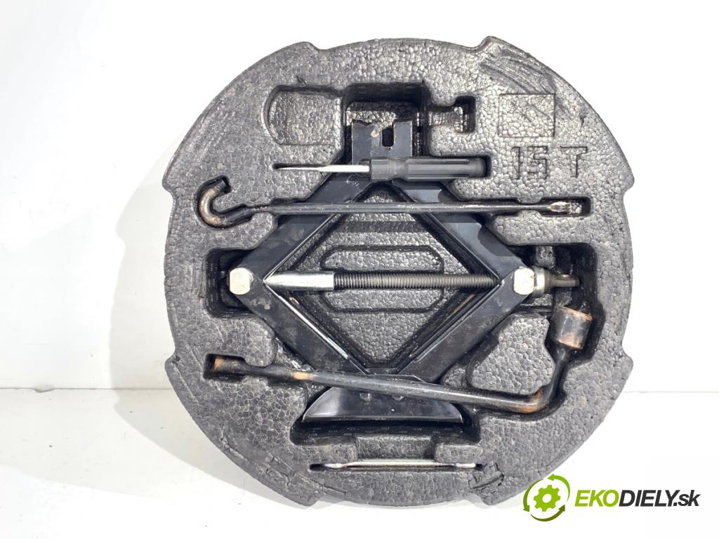 HYUNDAI ix20 liftback 2013 66 kW 1.4 1396 souprava náradí 09149-A6000