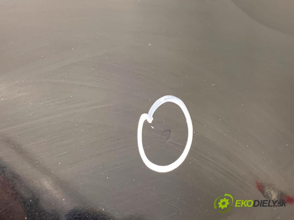 HYUNDAI ix20 liftback 2013 66 kW 1.4 1396 Nárazník zad  (Kľučka dverí ostatné)