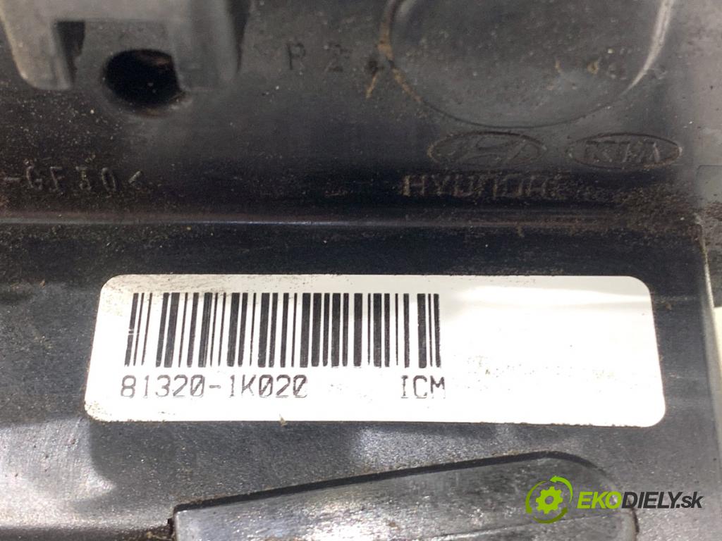 HYUNDAI ix20 liftback 2013 66 kW 1.4 1396 zámok Dvere pravy predný 81320-1K020