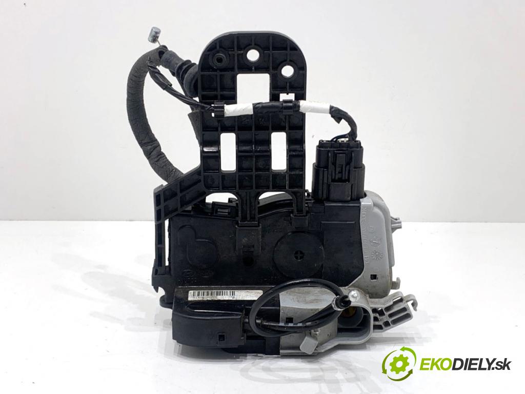 HYUNDAI ix20 liftback 2013 66 kW 1.4 1396 zámok Dvere ľavy predný 81310-1K000