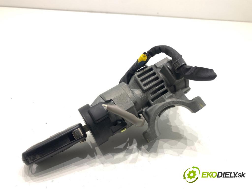 HYUNDAI ix20 liftback 2013 66 kW 1.4 1396 spinačka  (Spínacia skrinka)