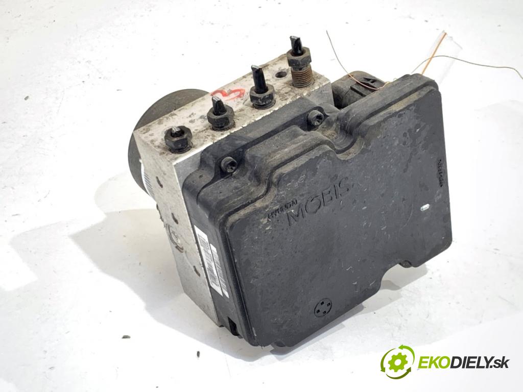 HYUNDAI ix20 liftback 2013 66 kW 1.4 1396 Pumpa ABS 61589-42100 (Pumpa ABS)
