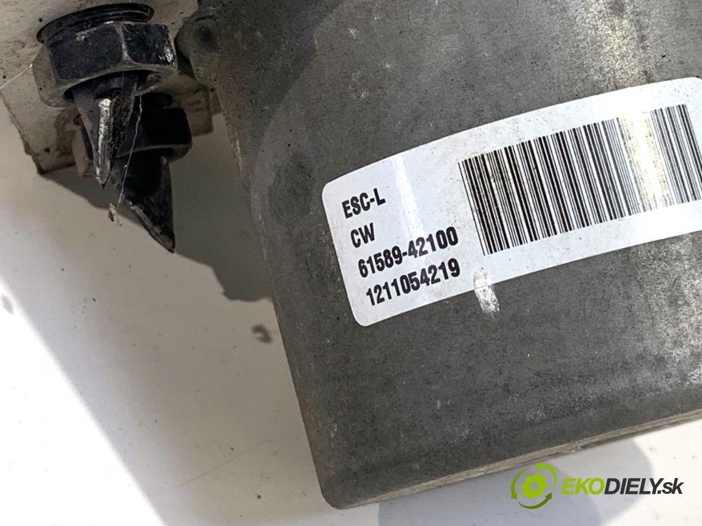 HYUNDAI ix20 liftback 2013 66 kW 1.4 1396 Pumpa ABS 61589-42100 (Pumpa ABS)