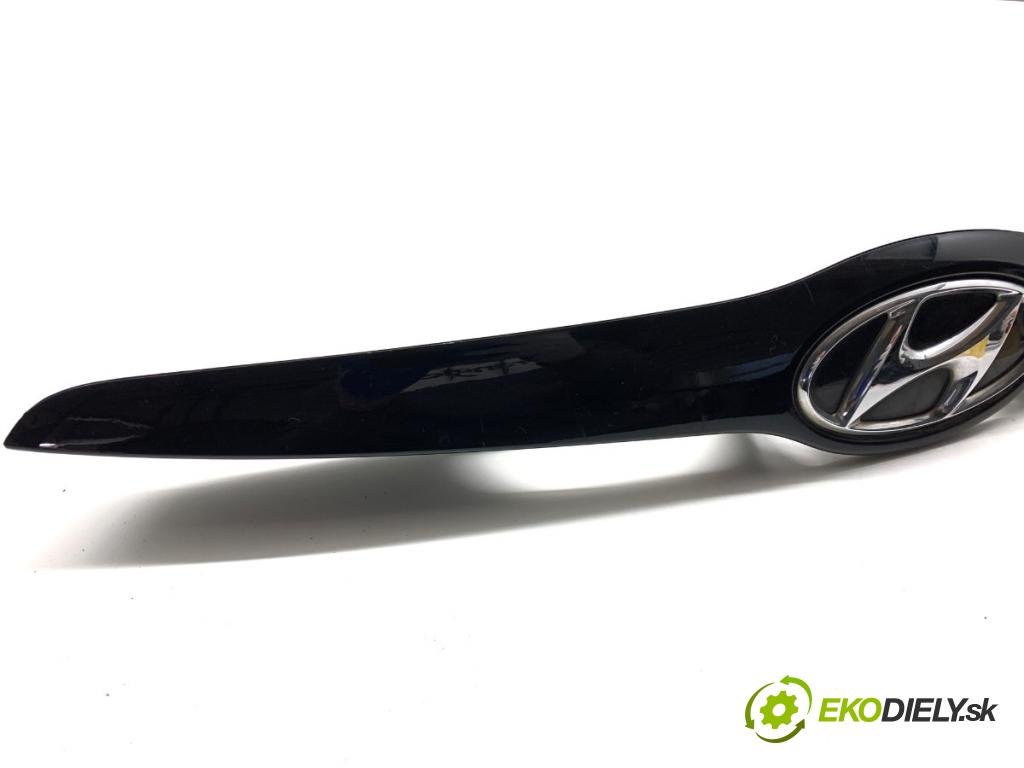 HYUNDAI ix20 liftback 2013 66 kW 1.4 1396 lišta dveří zadní část